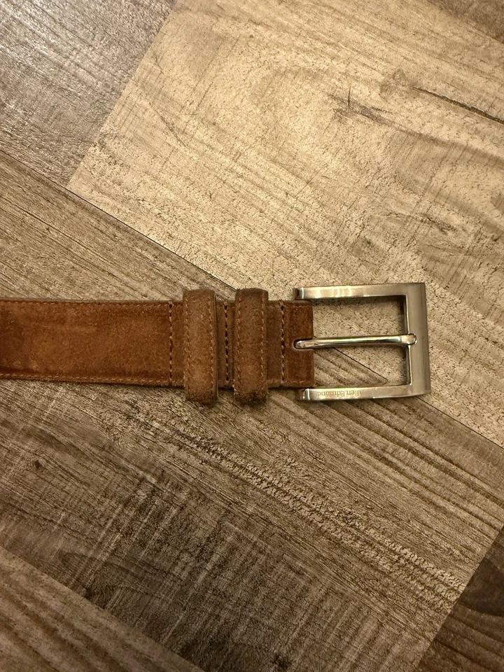 Allen Edmonds Brown Suede size 36 - Image 4 of 4