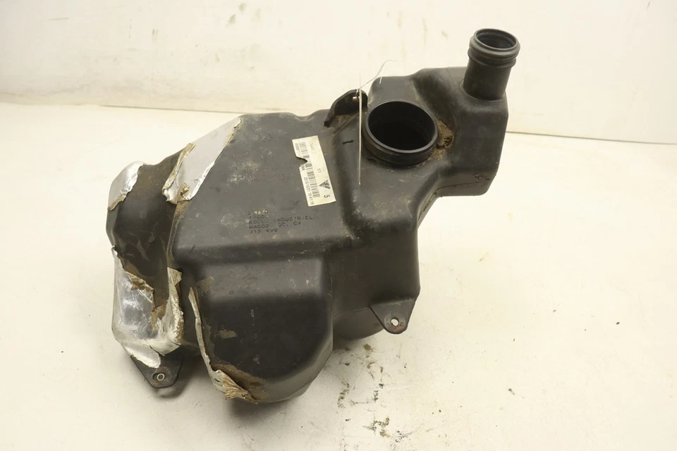 Can-Am Outlander L 570 DPS 16 Gas Fuel Tank (NO FUEL PUMP) 709000310 51175 - Image 2 of 3