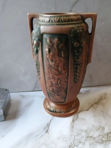 Roseville Florentine I Brown 1924 Arts And Crafts Pottery Flower Vase 231-8