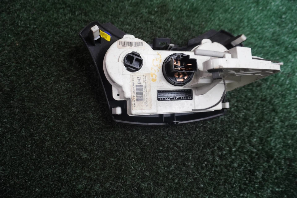 Panel de control de aire acondicionado Hyundai Accent Temperature 2015 2016 2017 OEM 972501RBL1 Foto 3 de 4