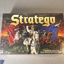 Milton Bradley Stratego Capture the Flag Board Game 2 Players Ages 8 1999