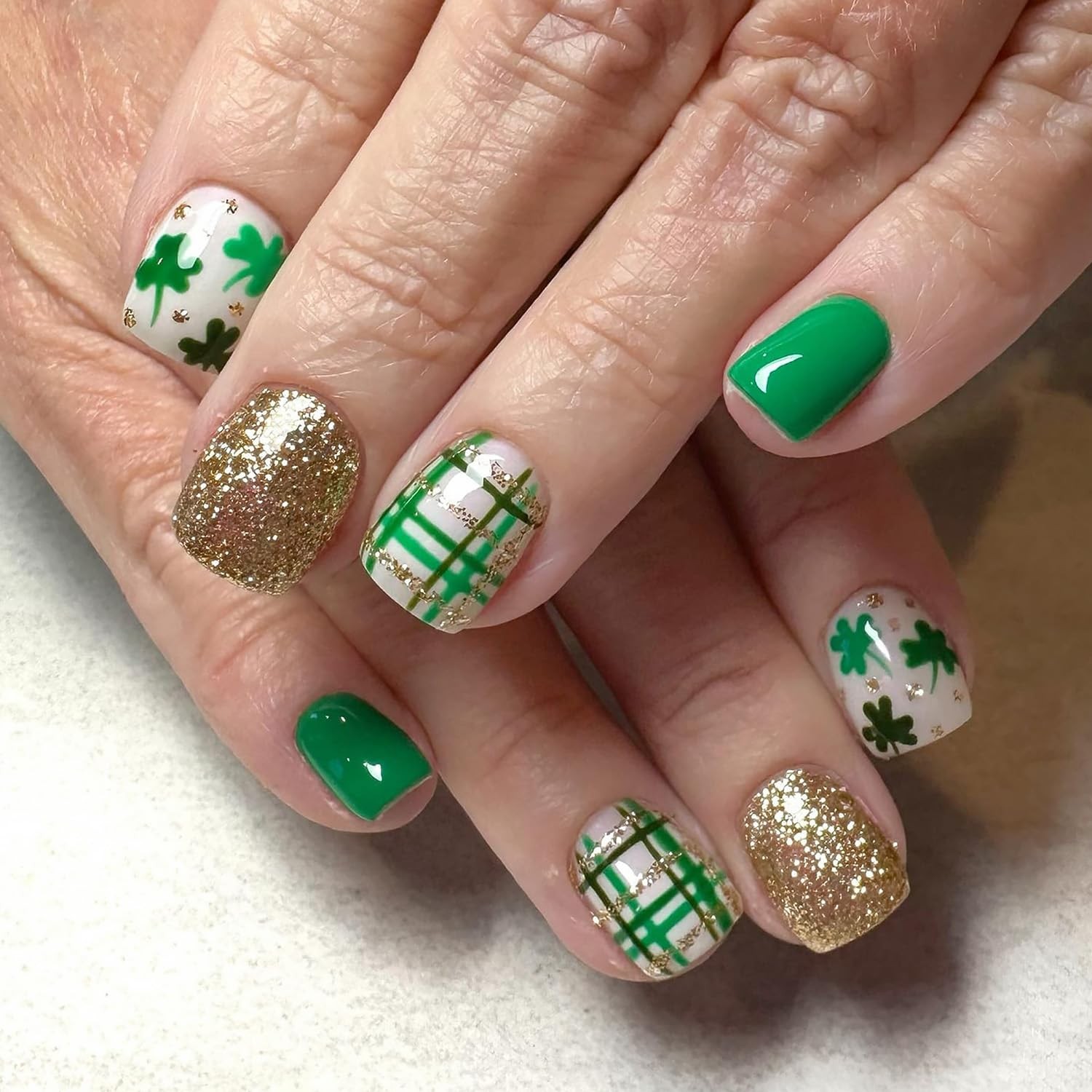 24Pcs St. Patrick's Day Shamrock Design Acrylic Fake Nails for Women