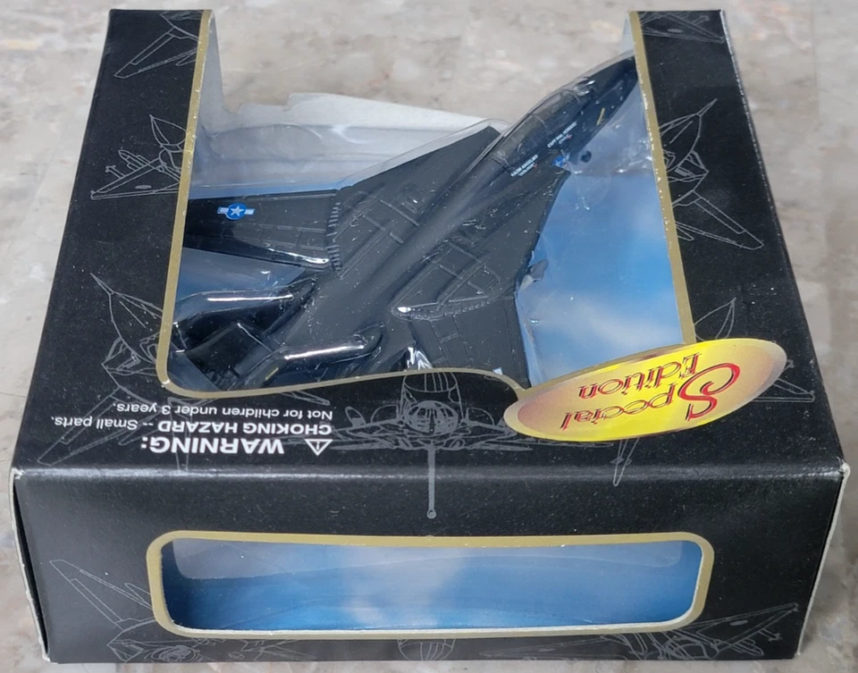 Vintage New 1997 Maisto Air Force Special Edition F-14 Tomcat VX-4 Navy Fighter - Image 3 of 4