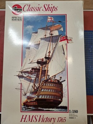 Airfix Special Edition - Maßstab 1:180 - HMS Victory 1765 Modellbausatz