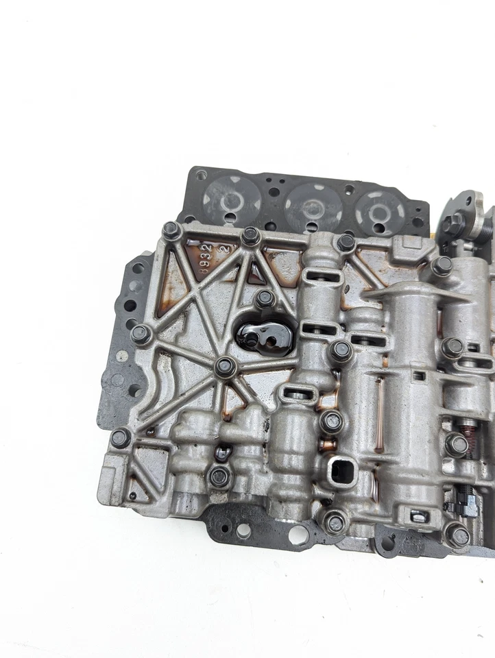 Cuerpo de válvula de transmisión Lexus LS400 1990-1992 OEM Foto 4 de 4