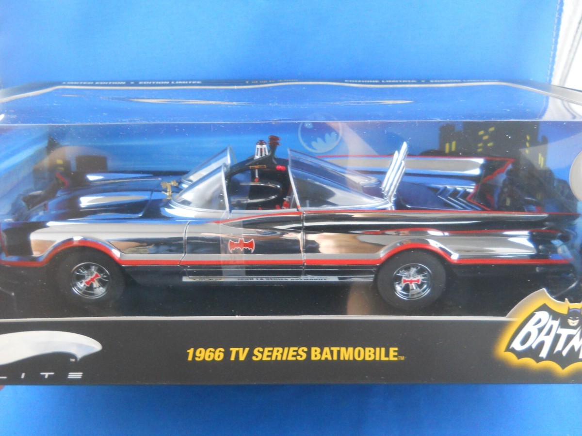 Hot Wheels Elite 1966 TV Series Batmobile DC Comics 75 LE Hot Wheels Elite 1966 TV Series Batmobile DC Comics 75 LE