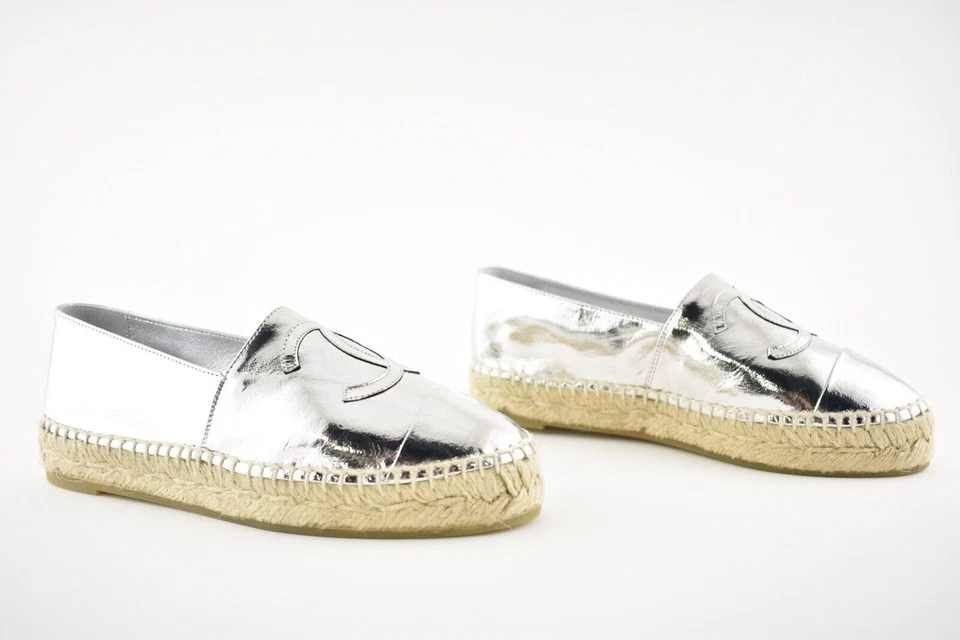 Chanel 19C Plata Laminado Cuero Logo CC Doble Suela Alpargata Ballet Plana 35 Foto 3 de 4