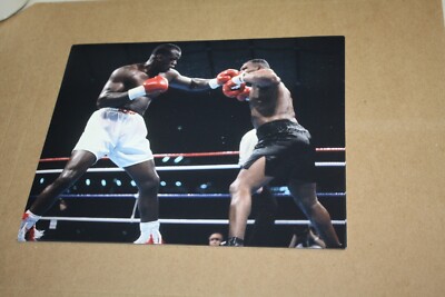 JAMES BUSTER DOUGLAS UNSIGNED 8X10 PHOTO VS MIKE TYSON FORMER CHAMPION