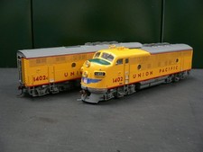 HO Gauge Athearn G25061 UP F-3A & B Double Unit Set #1402 & 1402C A & B Unit