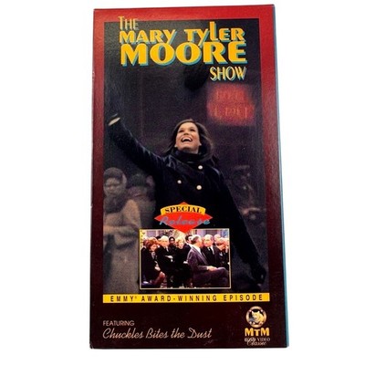 The Mary Tyler Moore Show Chuckles Bites the Dust VHS Special Release MTM 1992