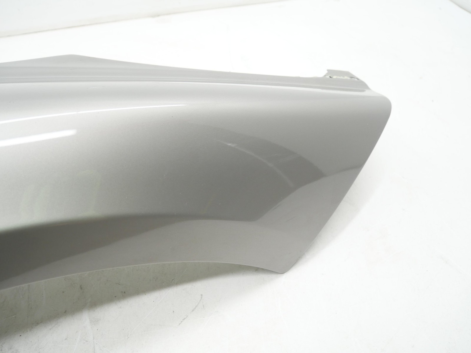 Used Front Driver Fender Left LH 2016-2021 McLaren 570s Blade Silver NOTE* OEM