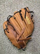 Willson Baseball Glove 4900