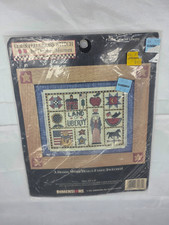 VTG Dimensions Debbie Mumm Land of Liberty Cross Stitch Kit 10"x8" USA Patriotic