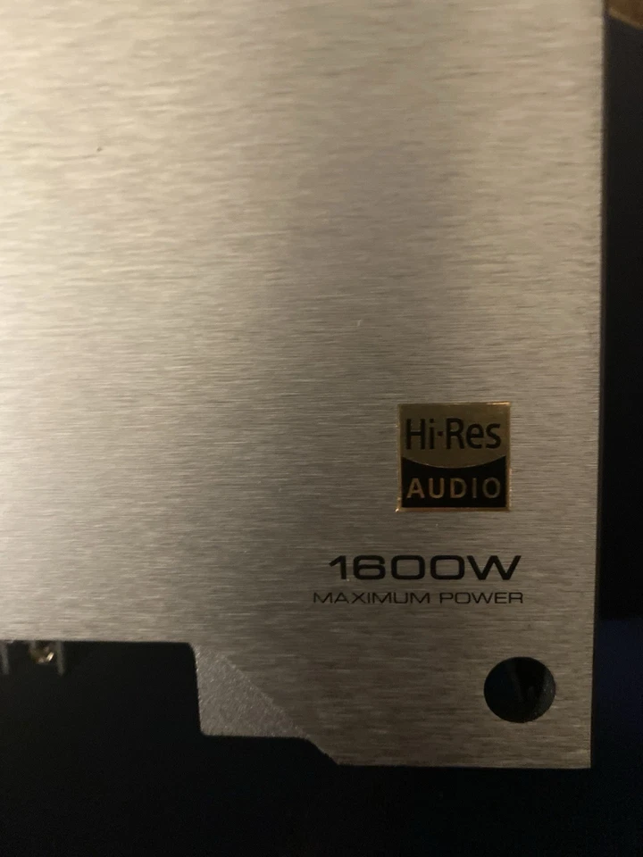 Amplificador Kenwood eXcelon XM802-5 1600W 5 canales clase D (probado) Foto 2 de 4