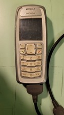 Telefono cellulare Nokia 3100 NON FUNZIONANTE con cavetto carica batterie