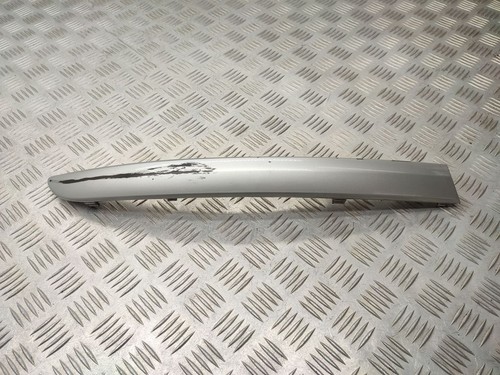 BMW 1 E81 E87 2005 Rechts Zierleiste Stoßstange Stoßfänger vorne 7124500