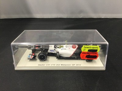 1:43 Spark S3033 - F1 Sauber C31 #15 Sergio Perez 2nd Malasyan GP 2012