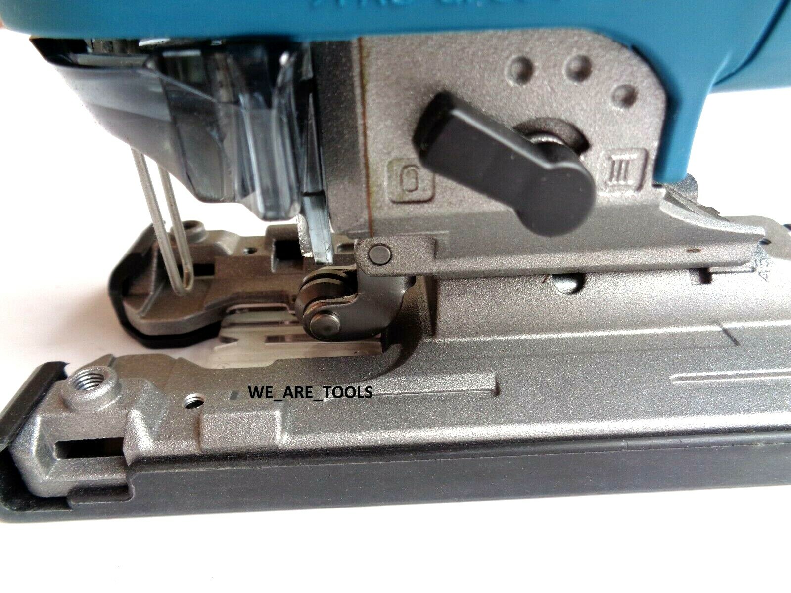 NEW IN BOX Makita XVJ03Z 18V Cordless Battery Jigsaw,  6 Blades LXT 18 Volt
