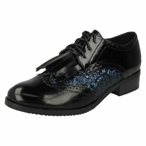 Scarpe outlet con frangia