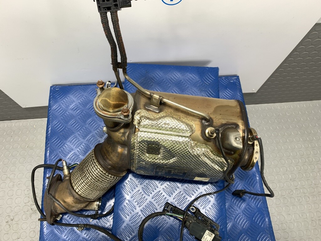 BMW 7 SERIES G11 G12 DIESEL PARTICULATE FILTER DPF 8570980 8581854 