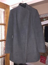 Andrew Marc Grey Coat Size Large