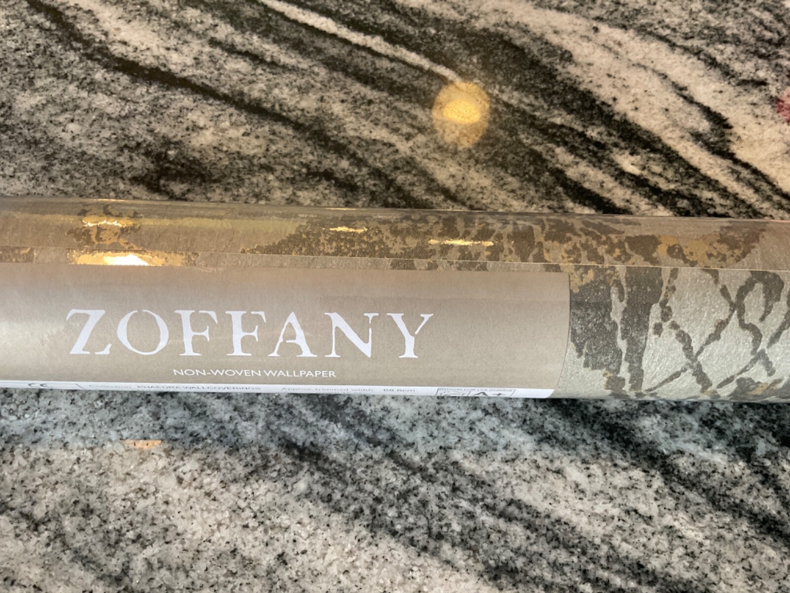 Zoffany Phaedra/Landseer antique bronze wallpaper (3 rolls available