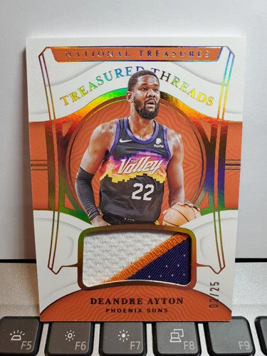 2021-22 Panini National Treasures DeAndre Ayton Patch Treasured Threads /25 GU