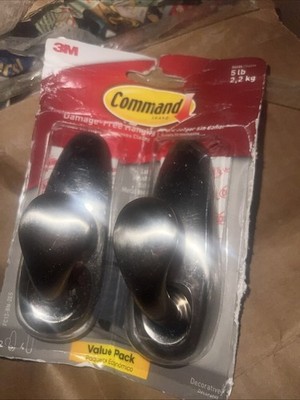 Command Large Forever Classic Metal Hook, Oil Rubbed Bronze, 2-Hooks, 4-Strips,