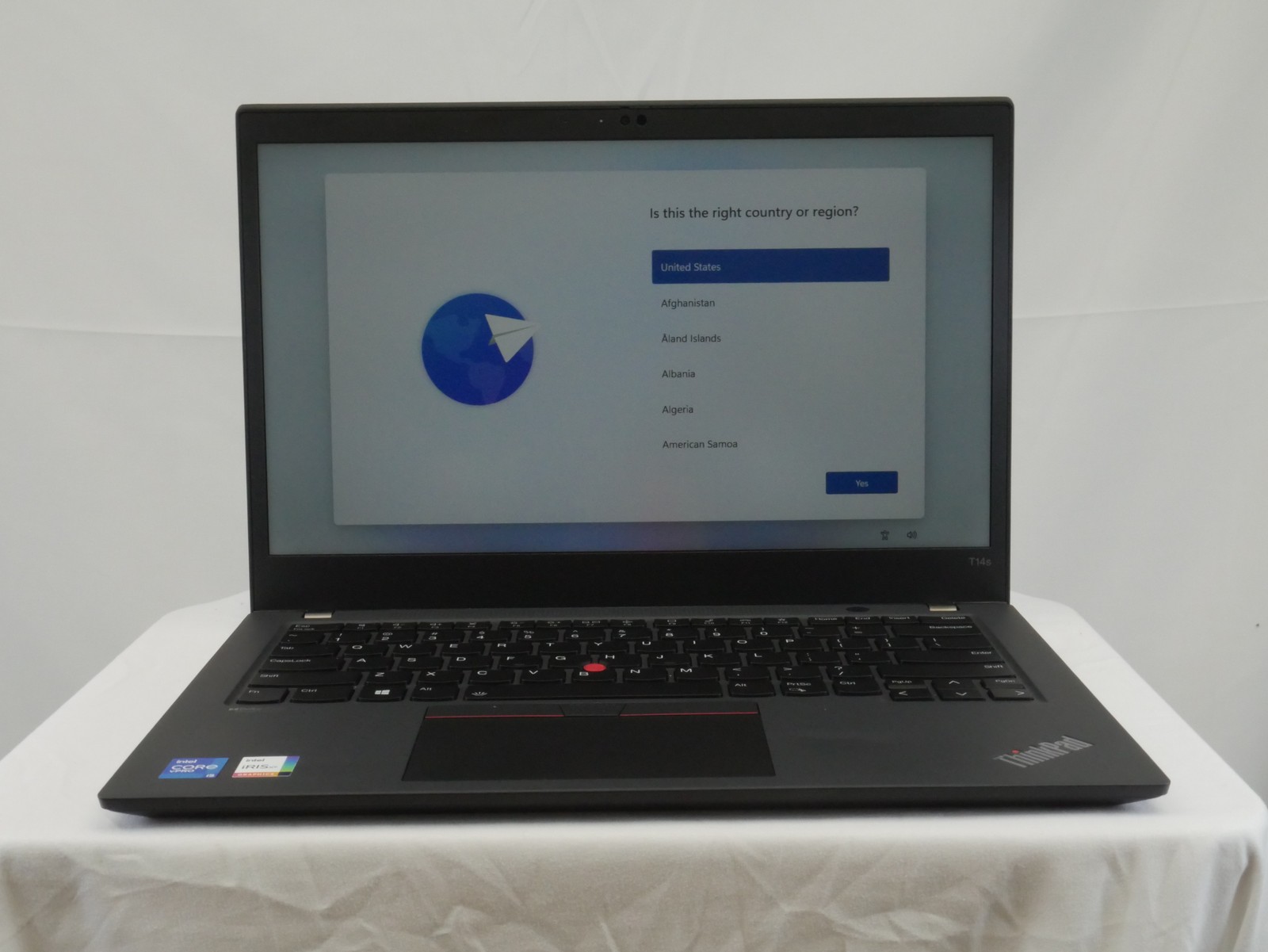 Lenovo ThinkPad T14s Gen 2i, 14-Inch Laptop, with Intel Core i5 11th Gen., Windows 11 Home