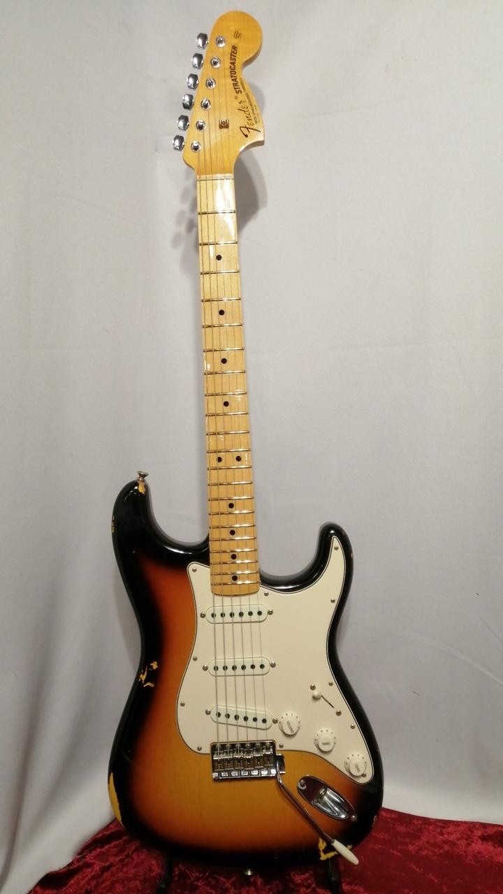 Fender Custom Shop 68 Stratocaster Relic Electric Guitar
