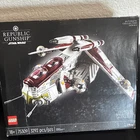 LEGO Star Wars Republic Gunship UCS 75309 3292 Pieces Box