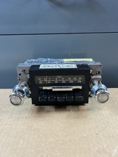 Radio AM/FM para auto Ford original vintage fabricante de equipos originales con estéreo - E0SF-19A241-AA *SIN PROBAR*