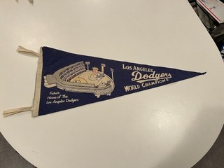 original c. 1959 LOS ANGELES DODGERS world champions FULL SIZE baseball PENNANT