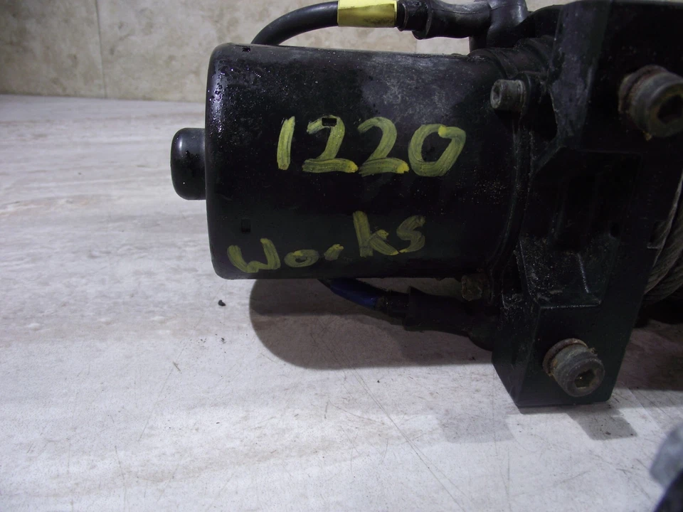 2017 CAN AM OUTLANDER 850 MAX, WARN PROVANTAGE 3000 LB WINCH (OPS1220) Foto 2 de 4