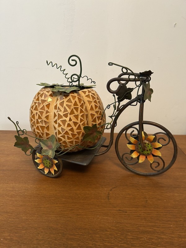 Autumn Pumpkin Candle Holder 
