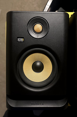 KRK ROKIT 5 G4 5'' 2-Way Active Studio Monitors w/ Isolation Pad & Cables (Pair)