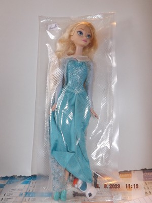 barbie reine des neige avec olaf