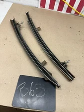 1967 1968 IMPALA CAPRICE BISCAYNE 4dr Wagon Front Door Window Guide Tracks Set