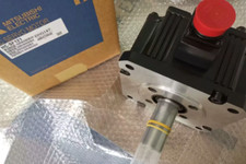 New In Box Mitsubishi HC-SF121 Servo Motor