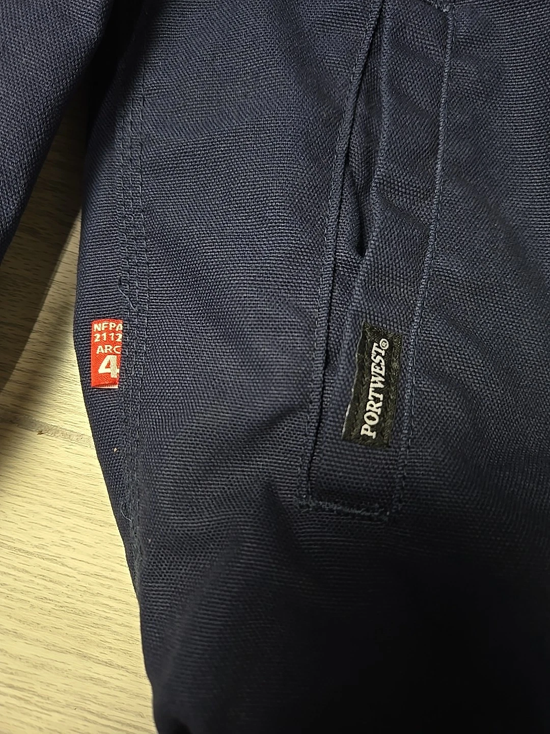Portwest Bizflame L Jacket NFPA2112 ARC 4 Fire Resistant Hoodie Duck Cotton BL - product detail image 2