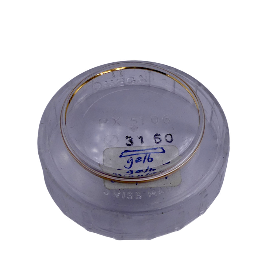 Verre de montre Omega 166028 pour remplacer un cadran rayé