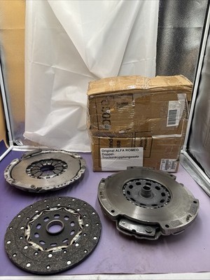 Genuine Mopar Clutch Kit 68606603AA OEM Kupplung Jeep Dodge Chrysler Kuppelsatz