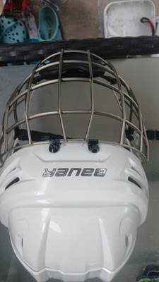 Bauer Re-Akt Integralhelm Eishockey weiß Gr. L mit Gitter HECC/CSA/CE