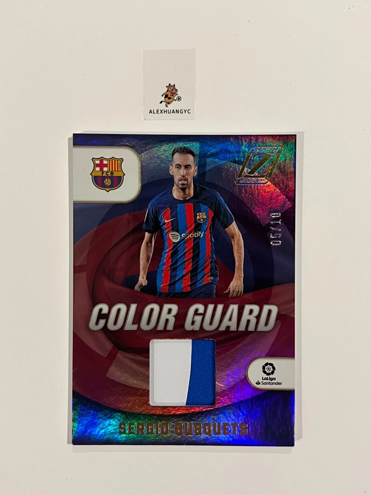 2022-23 Panini Chronicles Sergio Busquets - FC Barcelona Jersey Gold 05/10