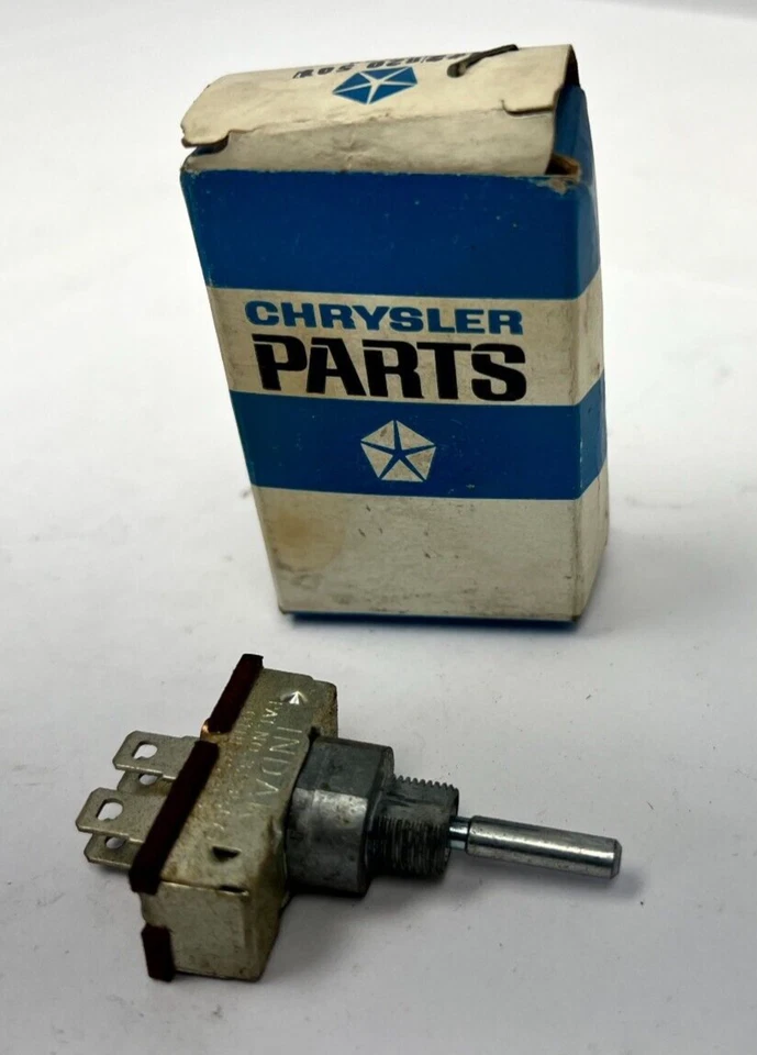 Interruptor intermitente de emergencia satelital Plymouth Belvedere GTX 1967 2820501 nuevo en stock Foto 4 de 4