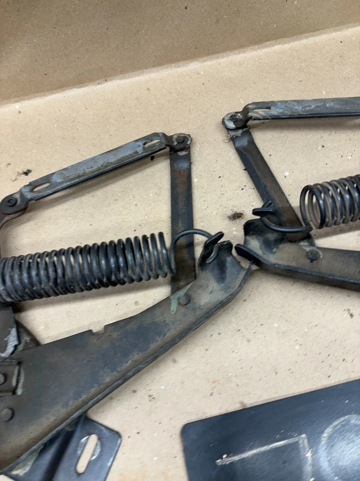 1981 86 1987 DODGE D100 D150 RAMCHARGER D350 W100 W150 HOOD HINGE HINGES SET PAI - Image 3 of 4