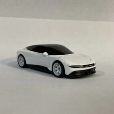 Hot Wheels CUSTOM W/REAL RIDERS White Delorean Alpha5