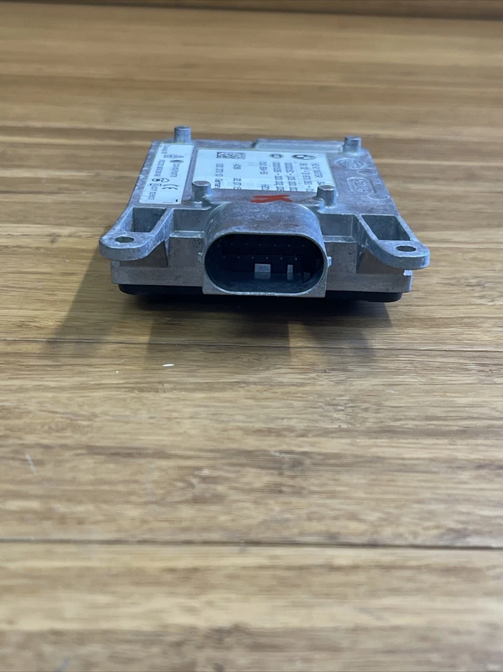 OEM 2009-2019 BMW X3 F25 X4 F26 X5 F15 X6 F16 Sensor de advertencia de cambio de carril maestro Foto 3 de 4