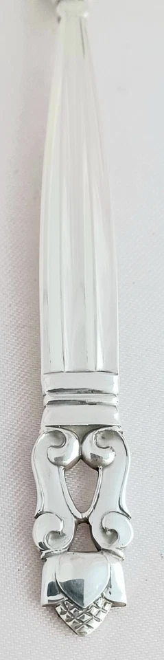 Tenedor de sardina esterlina Bellon de Georg Jensen - 4 dientes - 5 3/4" Foto 2 de 4