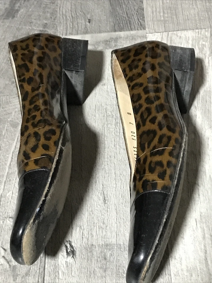 Salvatore Ferragamo Zapatos Mujer 7B Negro Zapatos Boutique Estampado Leopardo Foto 3 de 4